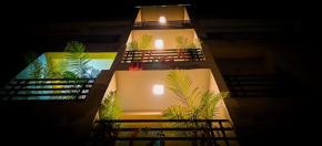The White Canyon Hotel